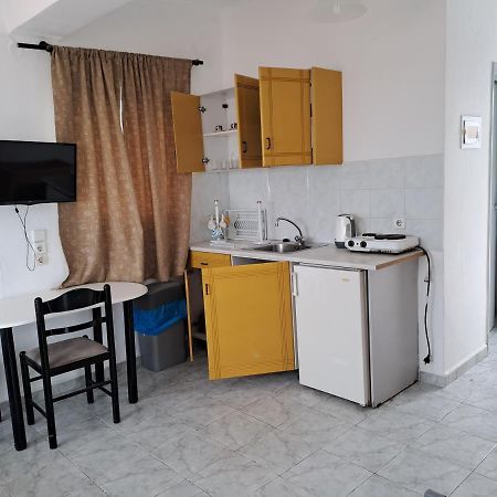 Haridimos Apartments Tavronitis  Bagian luar foto