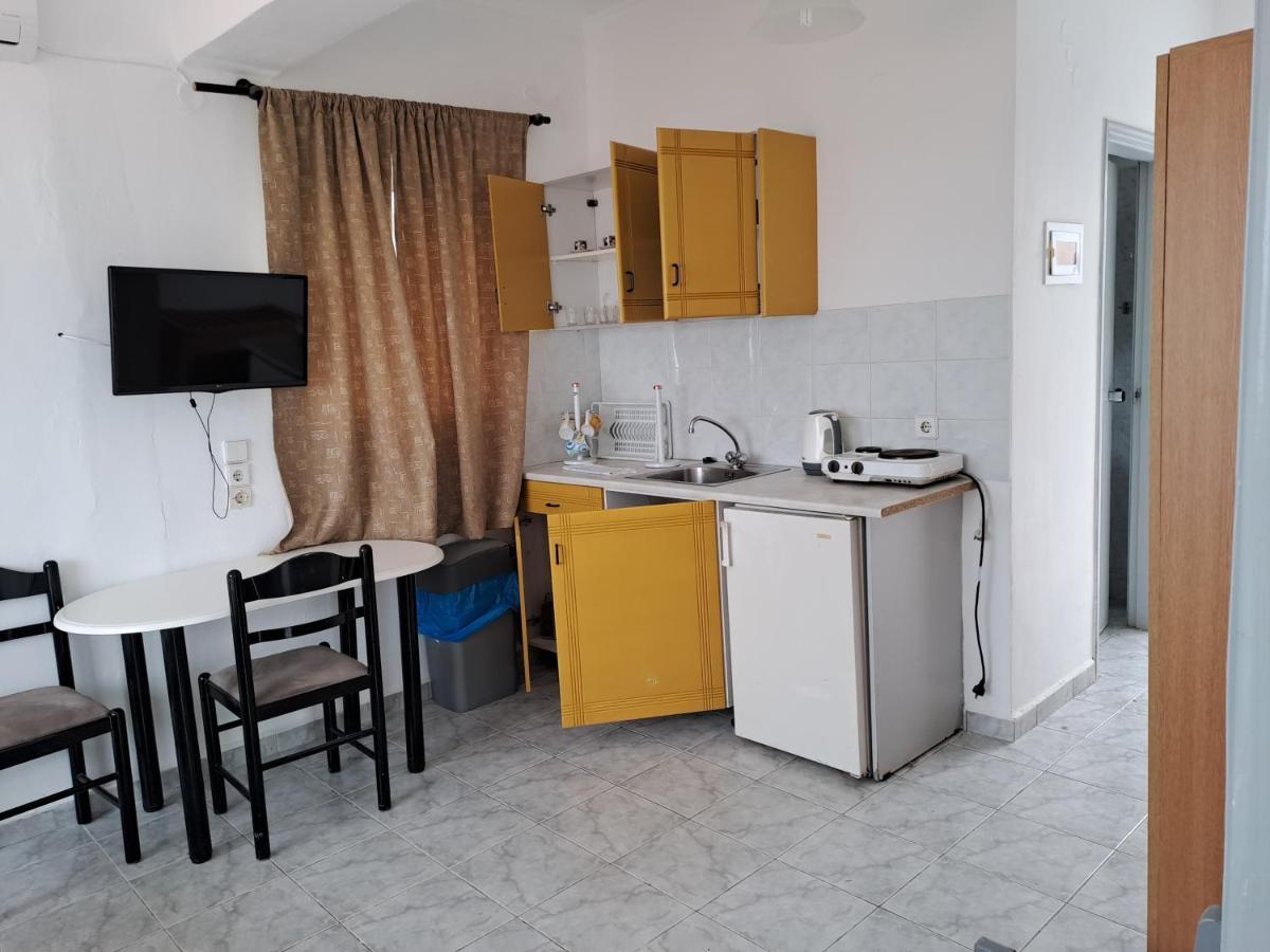 Haridimos Apartments Tavronitis  Bagian luar foto